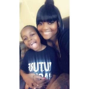 Meet your Posher, Ashley